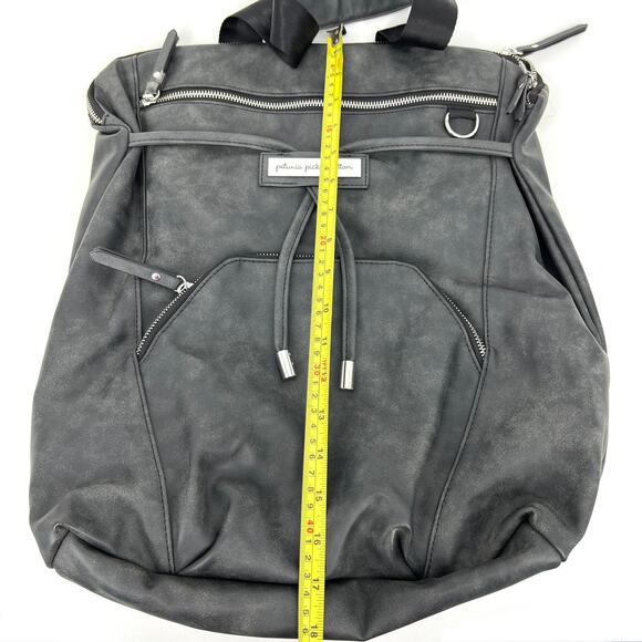 Petunia Pickle Bottom Cinch Bucket Diaper Bag Backpack Gray No Changing Pad - Picture 5 of 10